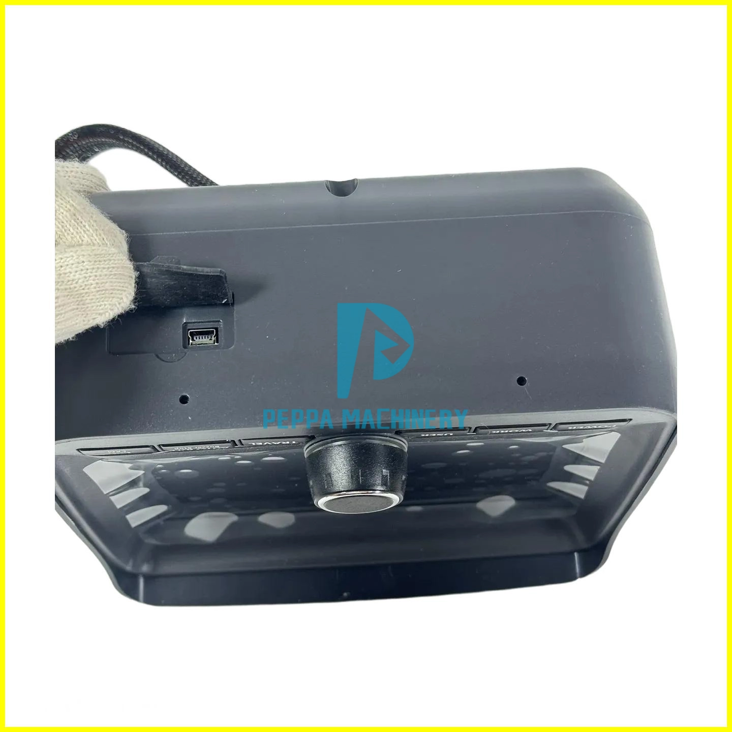 21Q6-40101 Monitor (4)